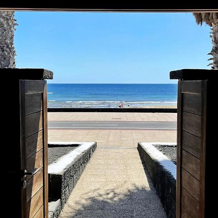 La Casa De La Playa Villa Puerto del Carmen  Buitenkant foto