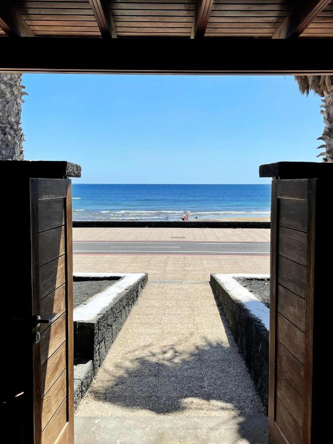 La Casa De La Playa Villa Puerto del Carmen  Buitenkant foto